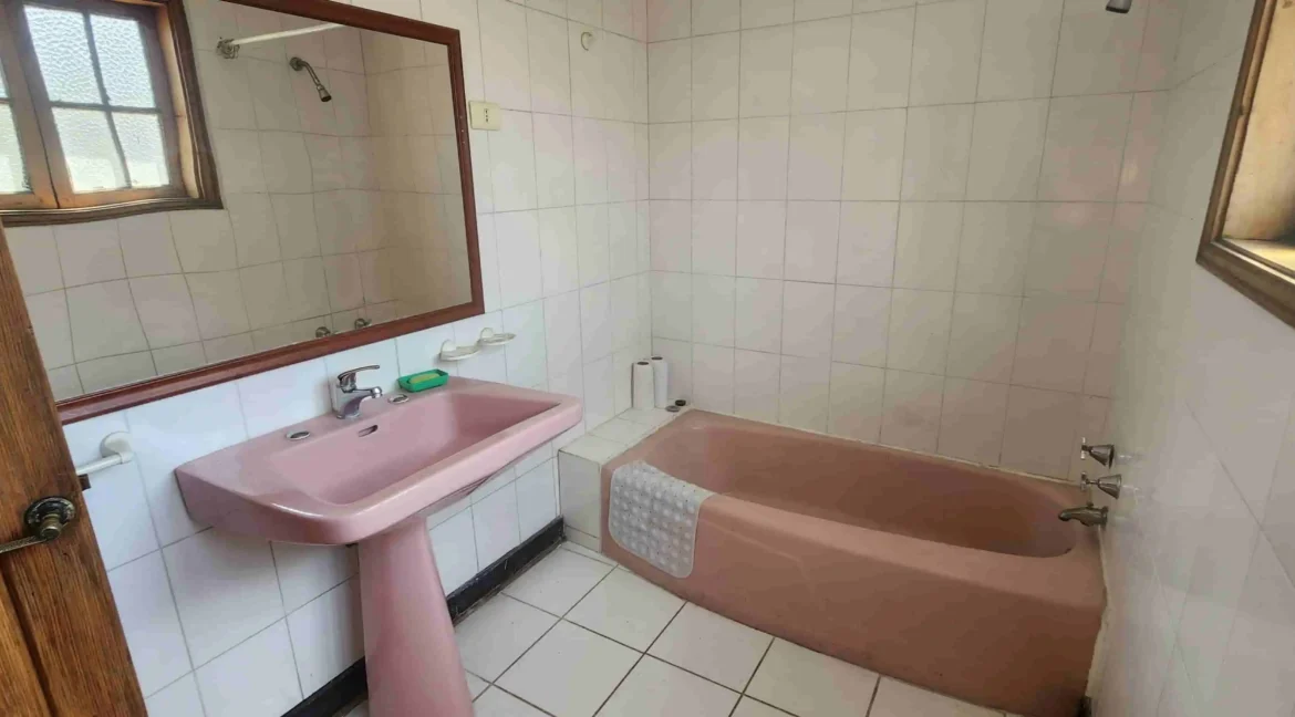 Venta Casa Rosa Ohiggins Las condes (26)(1)