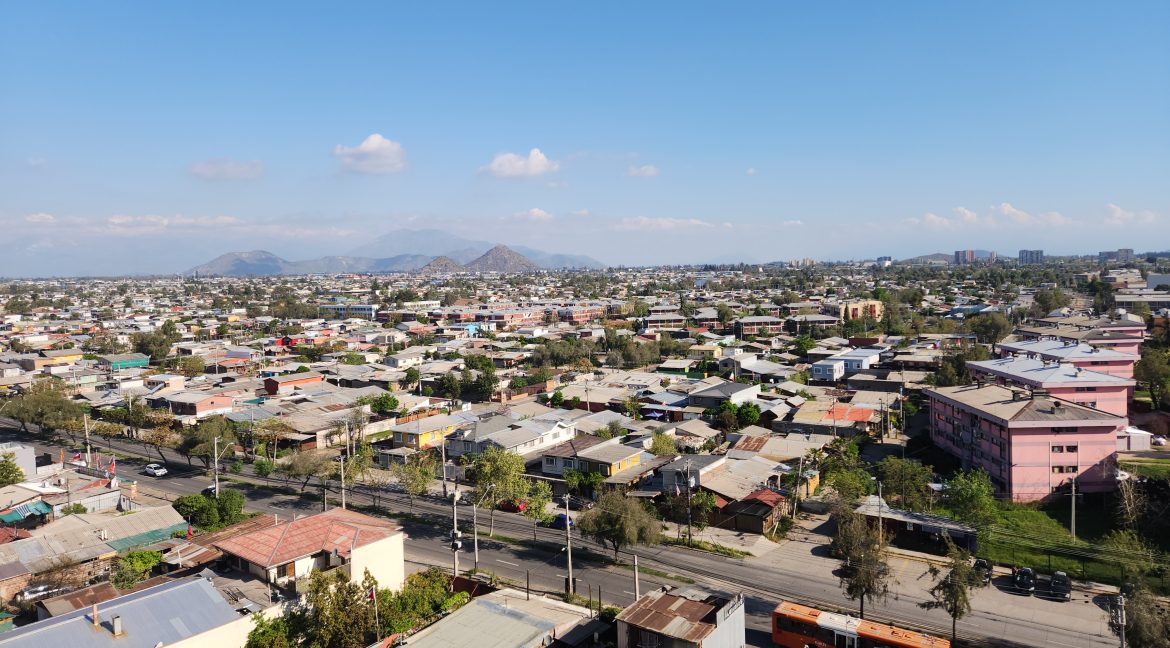 Arriendo Departamento con Estacionamiento en Paradero 39 de Gran Avenida
