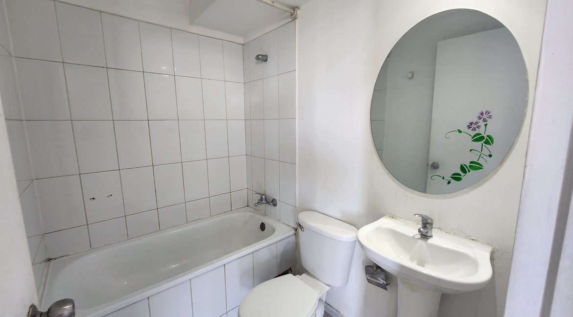 Arriendo Departamento con Estacionamiento en Paradero 39 de Gran Avenida