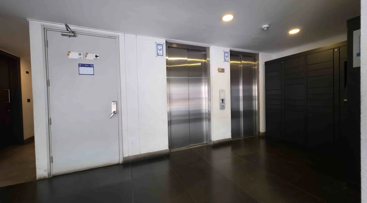 Venta departamento Portugal 520 (1)