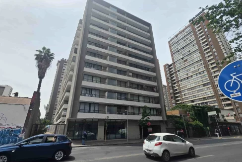 Venta Departamento Seminuevo en Av. Portugal - Santiago Centro