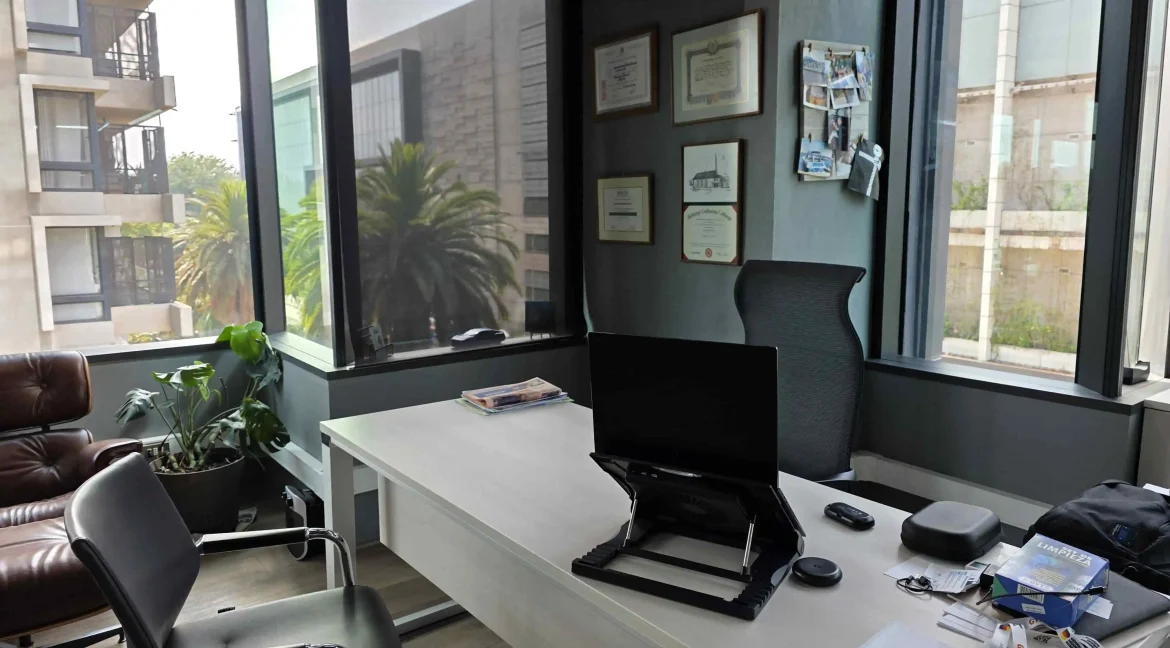 Arriendo Oficina Av Ossa 235 Ñuñoa (3)