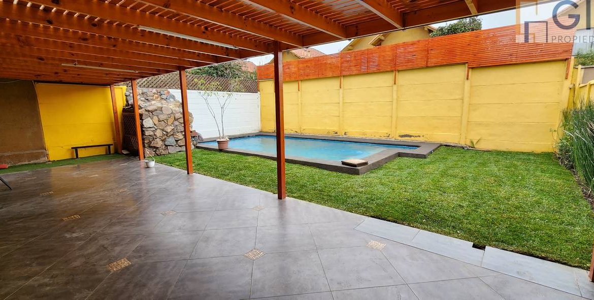 Arriendo Casa Condominio ArqViva peñalolen 00006