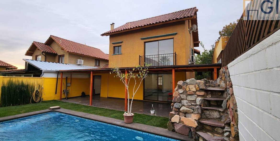 Arriendo Casa Condominio ArqViva peñalolen 00009