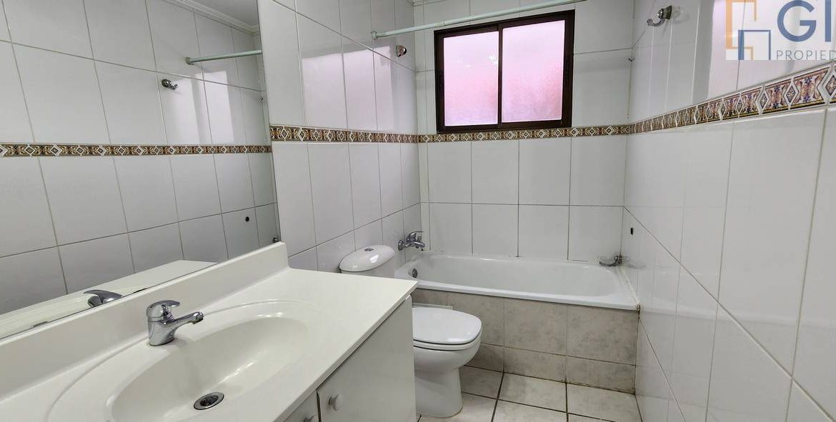 Arriendo Casa Condominio ArqViva peñalolen 00017