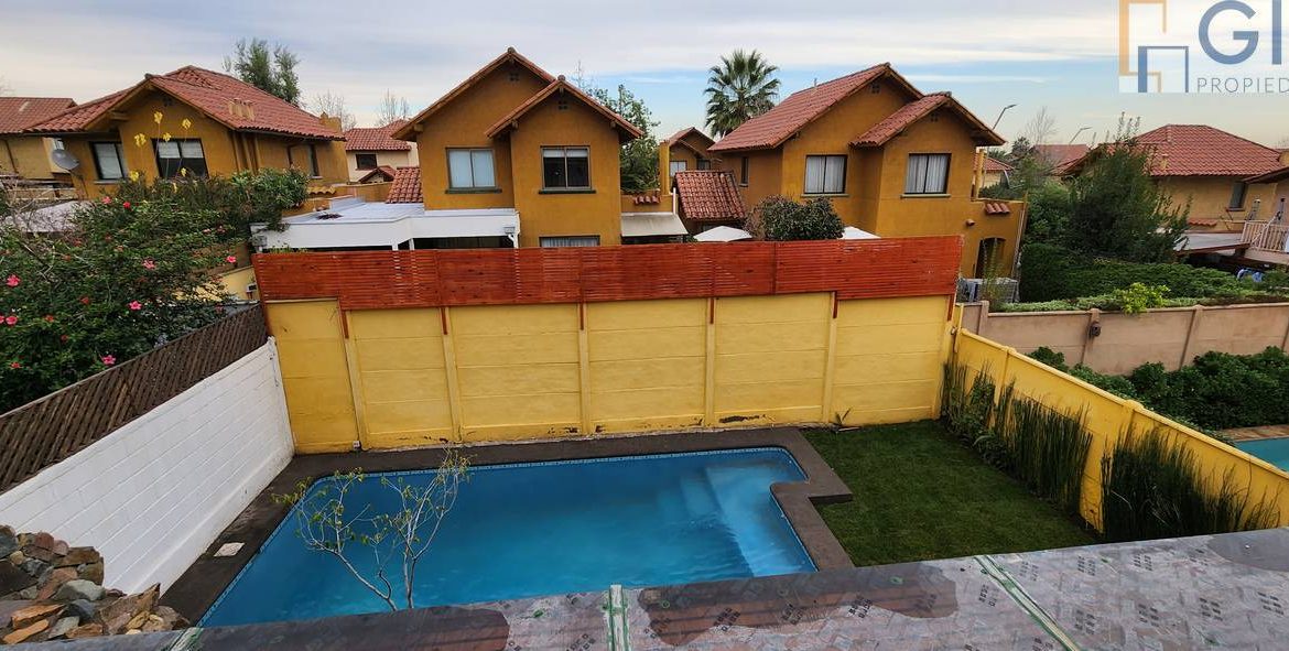 Arriendo Casa Condominio ArqViva peñalolen 00019