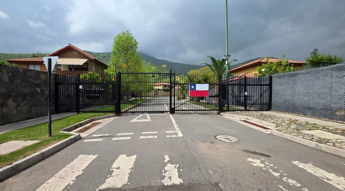 venta Casa Condominio Lomas del Carmen (5)