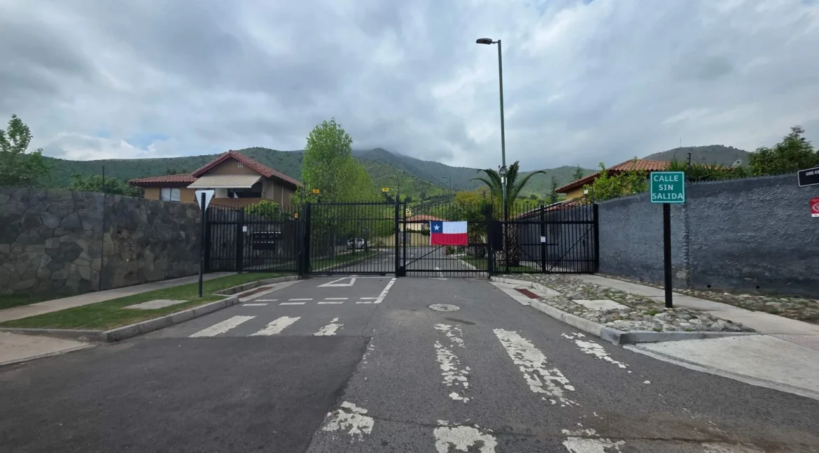venta Casa Condominio Lomas del Carmen (9)